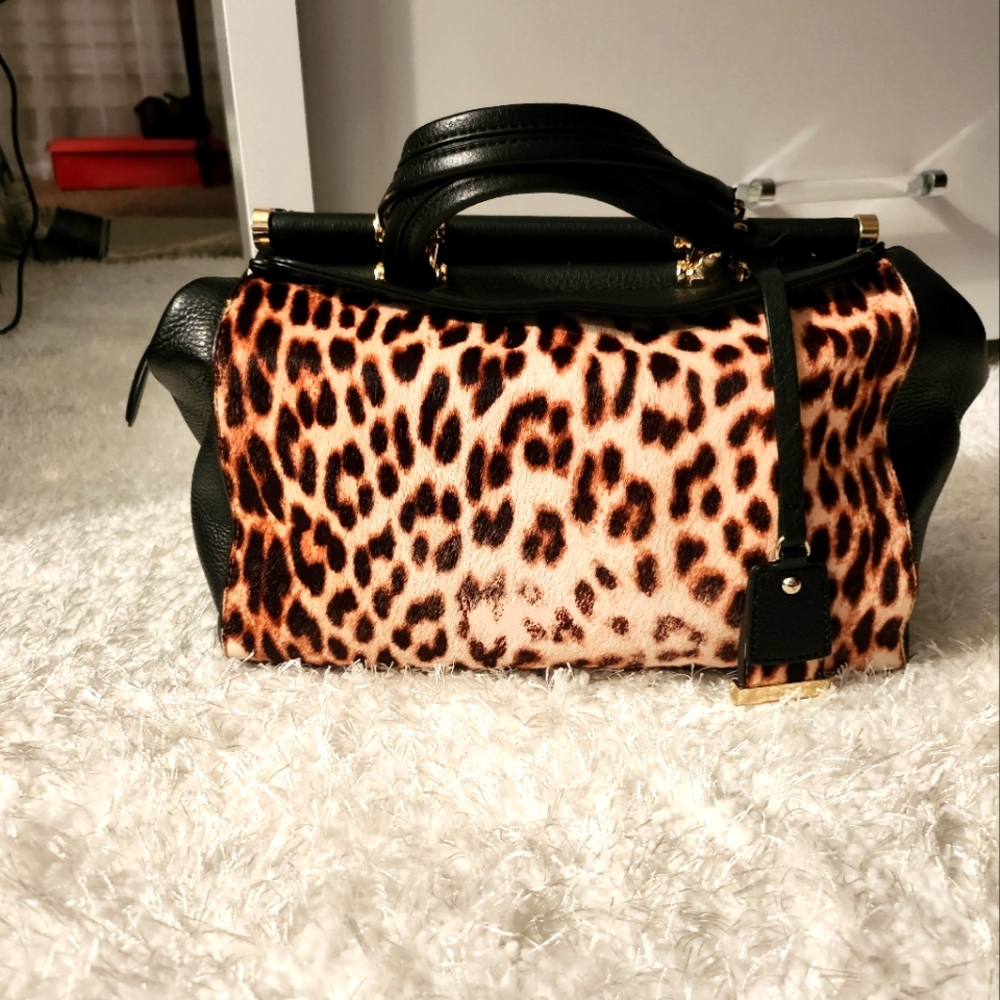 Vince Camuto leather bag
